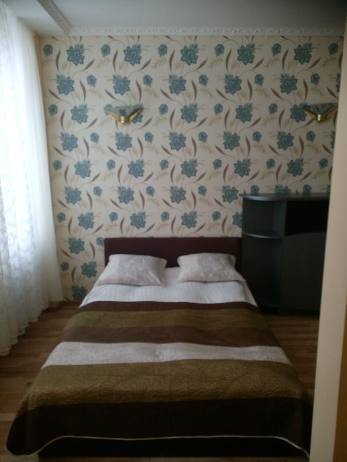 Hotel Vaivorykste à Šiauliai Extérieur photo