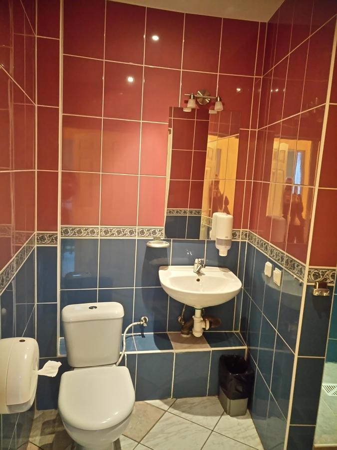 Hotel Vaivorykste à Šiauliai Extérieur photo
