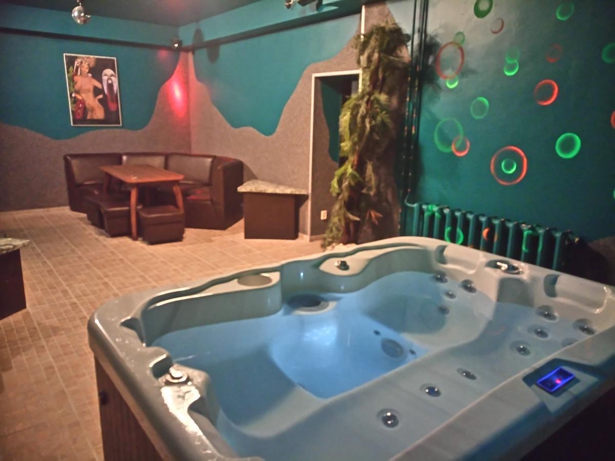 Hotel Vaivorykste à Šiauliai Extérieur photo